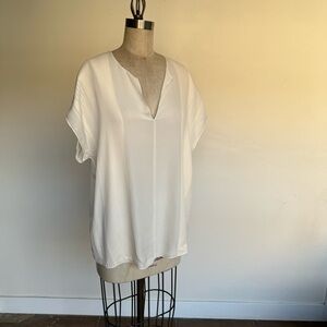 Brand New Vince Silk Cream Top